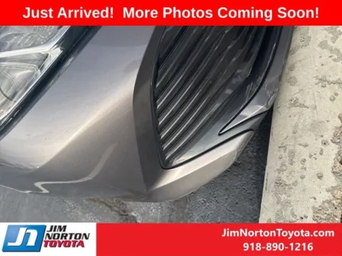 More photos of 2020 Toyota Camry LE at Jim Norton Toyota, OK