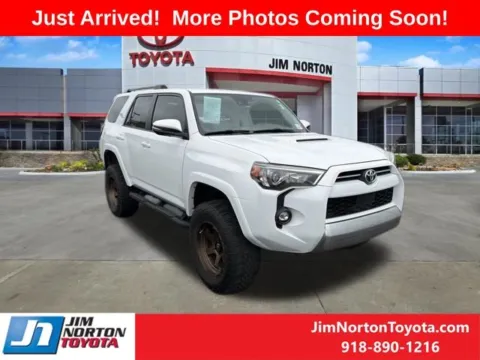 White 2021 Toyota 4Runner TRD Off-Road Premium for sale in Tulsa, OK