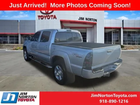 More photos of 2006 Toyota Tacoma PreRunner at Jim Norton Toyota, OK