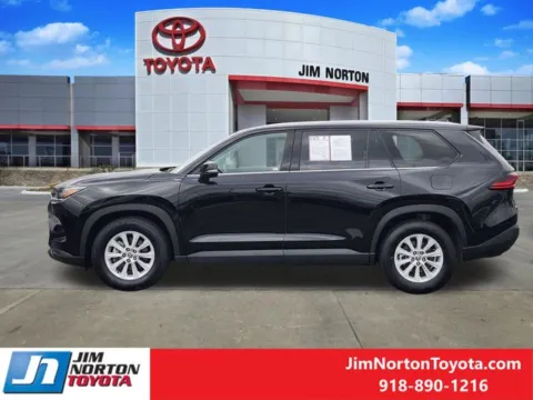 More photos of 2025 Toyota Grand Highlander XLE at Jim Norton Toyota, OK