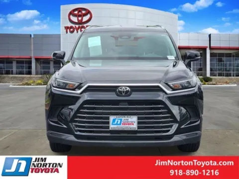 Photos of 2025 Toyota Grand Highlander XLE for sale in Tulsa, OK at Jim Norton Toyota