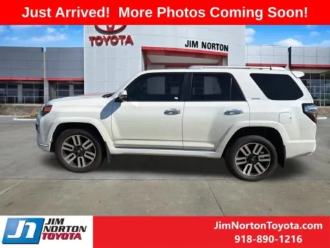 More photos of 2022 Toyota 4Runner Limited at Jim Norton Toyota, OK