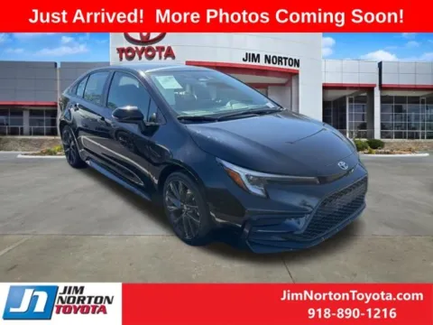 Black 2024 Toyota Corolla SE for sale in Tulsa, OK