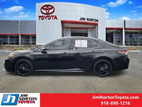 More photos of 2021 Toyota Camry XSE at Jim Norton Toyota, OK