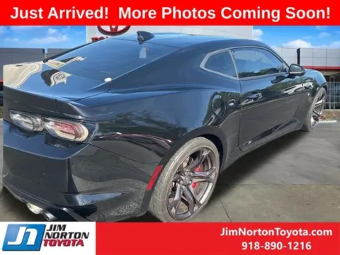 More photos of 2022 Chevrolet Camaro SS at Jim Norton Toyota, OK