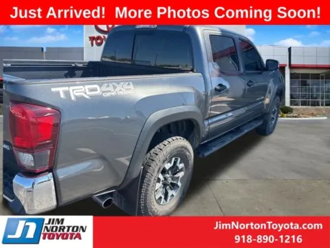 More photos of 2018 Toyota Tacoma TRD Off-Road at Jim Norton Toyota, OK