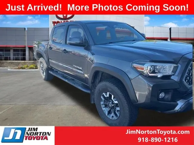 Gray 2018 Toyota Tacoma TRD Off-Road for sale in Tulsa, OK
