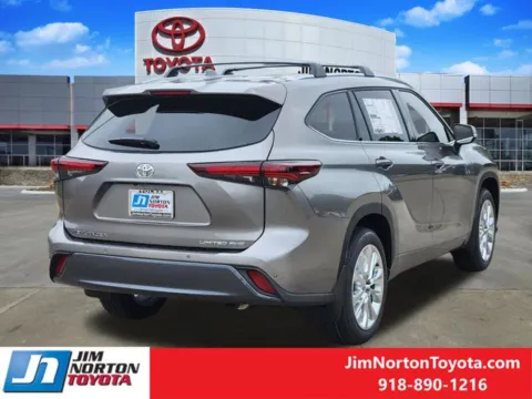 Photos of 2026 Toyota Highlander Limited for sale in Tulsa, OK at Jim Norton Toyota