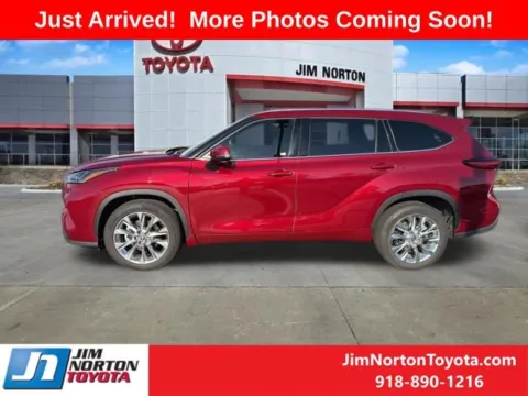 Another view of 2020 Toyota Highlander Limited for sale in Tulsa, OK at Jim Norton Toyota