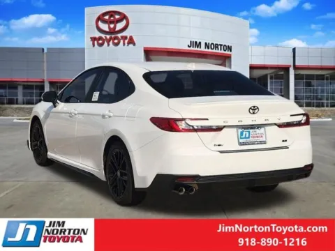 More photos of 2026 Toyota Camry SE at Jim Norton Toyota, OK
