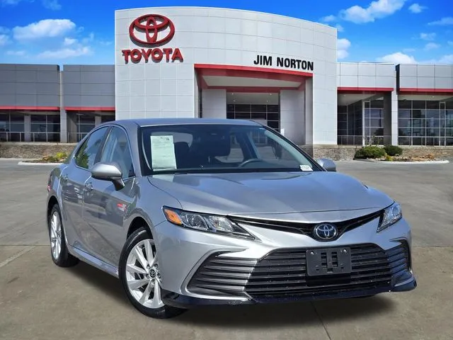 Silver 2024 Toyota Camry LE for sale in Tulsa, OK