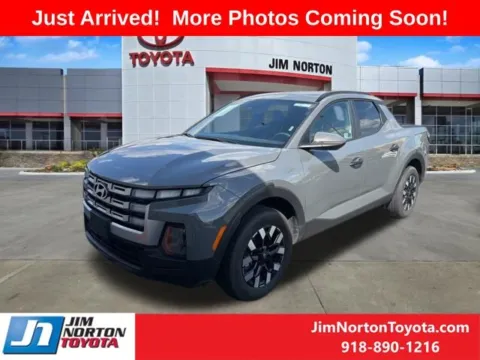 Photos of 2025 Hyundai Santa Cruz SEL for sale in Tulsa, OK at Jim Norton Toyota