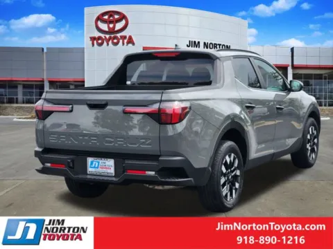 More photos of 2025 Hyundai Santa Cruz SEL at Jim Norton Toyota, OK
