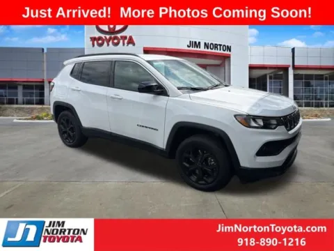 White 2025 Jeep Compass Latitude for sale in Tulsa, OK