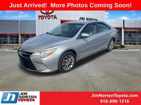 Photos of 2016 Toyota Camry XLE for sale in Tulsa, OK at Jim Norton Toyota