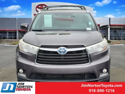Photos of 2016 Toyota Highlander Hybrid Limited for sale in Tulsa, OK at Jim Norton Toyota