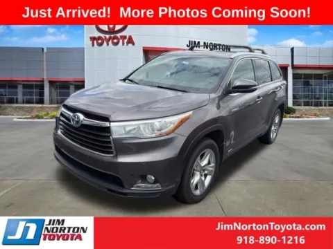 Another view of 2016 Toyota Highlander Hybrid Limited for sale in Tulsa, OK at Jim Norton Toyota