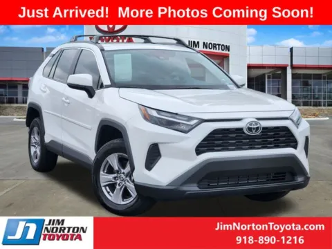 White 2025 Toyota RAV4 XLE for sale in Tulsa, OK