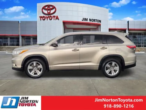 More photos of 2016 Toyota Highlander Limited Platinum V6 at Jim Norton Toyota, OK