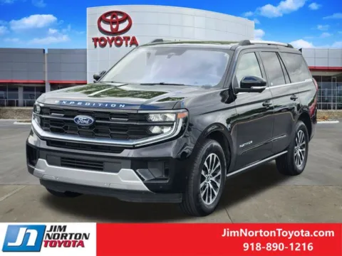 Another view of 2025 Ford Expedition Platinum for sale in Tulsa, OK at Jim Norton Toyota