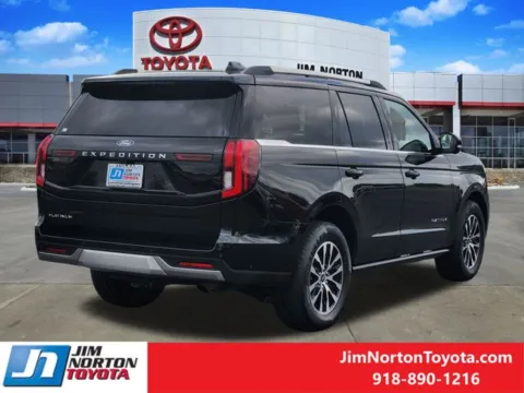 More photos of 2025 Ford Expedition Platinum at Jim Norton Toyota, OK