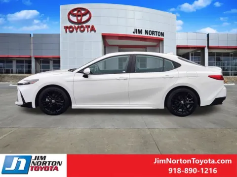 More photos of 2025 Toyota Camry SE at Jim Norton Toyota, OK