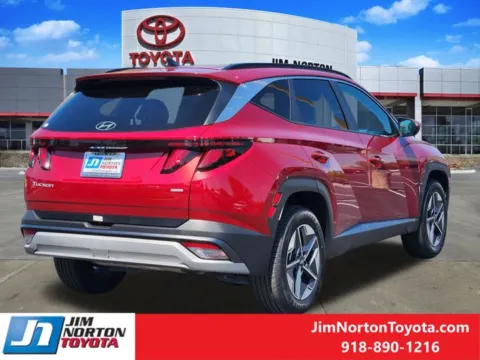 More photos of 2025 Hyundai Tucson SEL at Jim Norton Toyota, OK