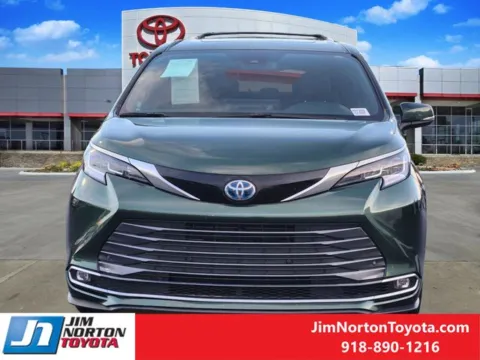 Photos of 2025 Toyota Sienna Limited for sale in Tulsa, OK at Jim Norton Toyota