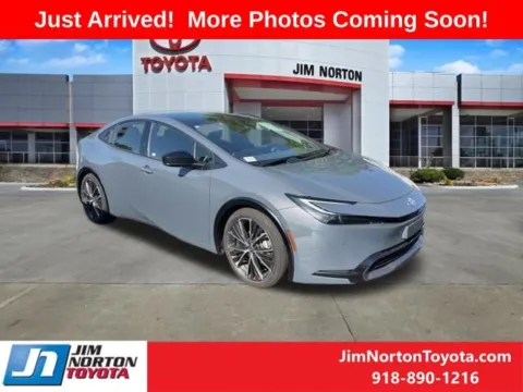 Gray 2025 Toyota Prius Limited for sale in Tulsa, OK