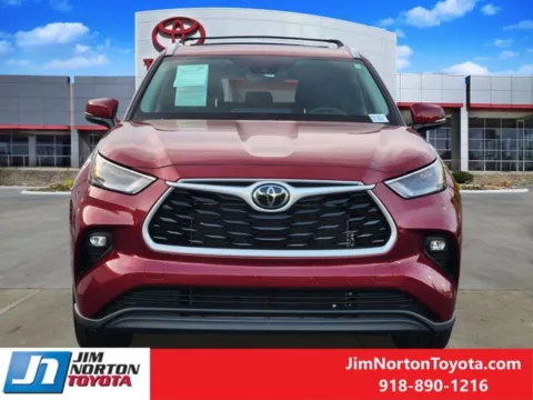 Photos of 2025 Toyota Highlander XLE for sale in Tulsa, OK at Jim Norton Toyota