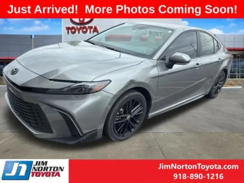 Photos of 2025 Toyota Camry SE for sale in Tulsa, OK at Jim Norton Toyota