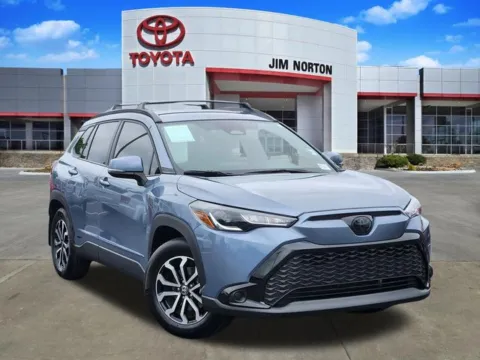Gray 2024 Toyota Corolla Cross Hybrid SE for sale in Tulsa, OK