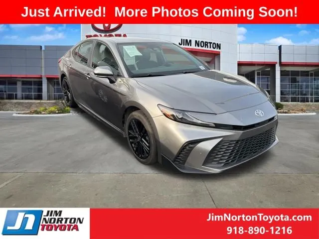 Gray 2025 Toyota Camry SE for sale in Tulsa, OK