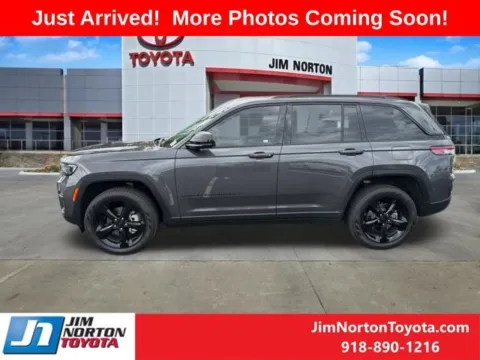Another view of 2024 Jeep Grand Cherokee Limited for sale in Tulsa, OK at Jim Norton Toyota