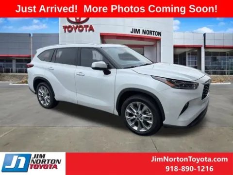 Unknown 2022 Toyota Highlander Limited for sale in Tulsa, OK