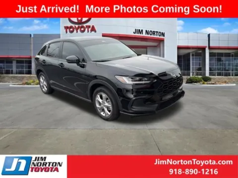 Black 2024 Honda HR-V LX for sale in Tulsa, OK