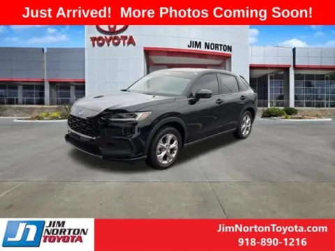 Photos of 2024 Honda HR-V LX for sale in Tulsa, OK at Jim Norton Toyota