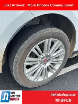 More photos of 2018 Jaguar F-PACE 35t at Jim Norton Toyota, OK