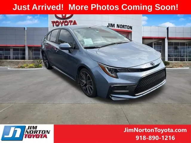 Gray 2022 Toyota Corolla SE for sale in Tulsa, OK
