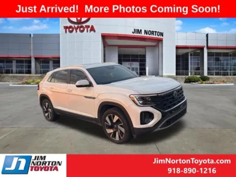 White 2024 Volkswagen Atlas Cross Sport 2.0T SEL for sale in Tulsa, OK