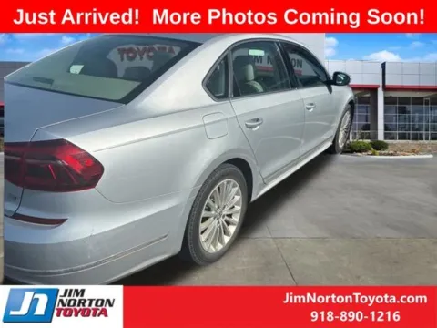 More photos of 2017 Volkswagen Passat 1.8T SE at Jim Norton Toyota, OK