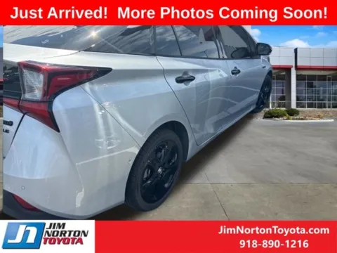 More photos of 2022 Toyota Prius Nightshade at Jim Norton Toyota, OK