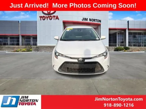 Photos of 2022 Toyota Corolla LE for sale in Tulsa, OK at Jim Norton Toyota