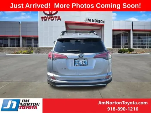 More photos of 2018 Toyota RAV4 at Jim Norton Toyota, OK
