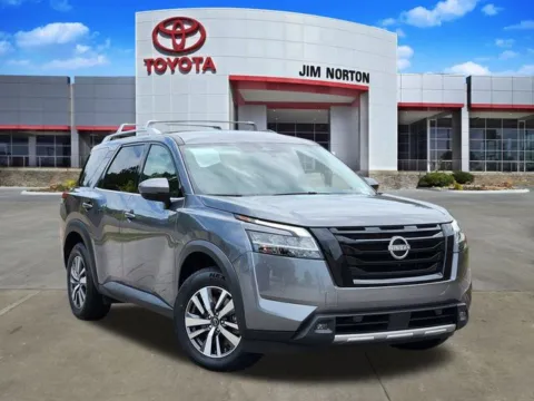 Gray 2023 Nissan Pathfinder SL for sale in Tulsa, OK