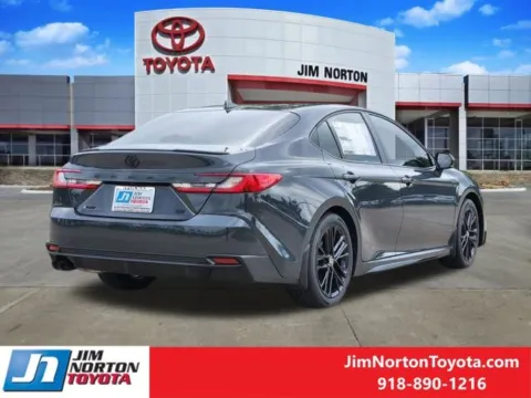 Another view of 2025 Toyota Camry SE for sale in Tulsa, OK at Jim Norton Toyota