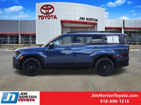 More photos of 2025 Hyundai Santa Fe Calligraphy at Jim Norton Toyota, OK