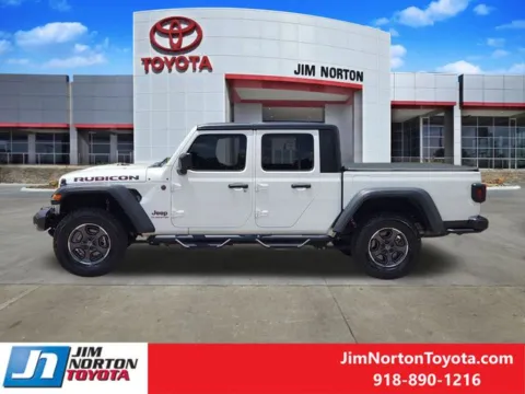 More photos of 2022 Jeep Gladiator Rubicon at Jim Norton Toyota, OK