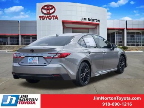 Another view of 2025 Toyota Camry SE for sale in Tulsa, OK at Jim Norton Toyota