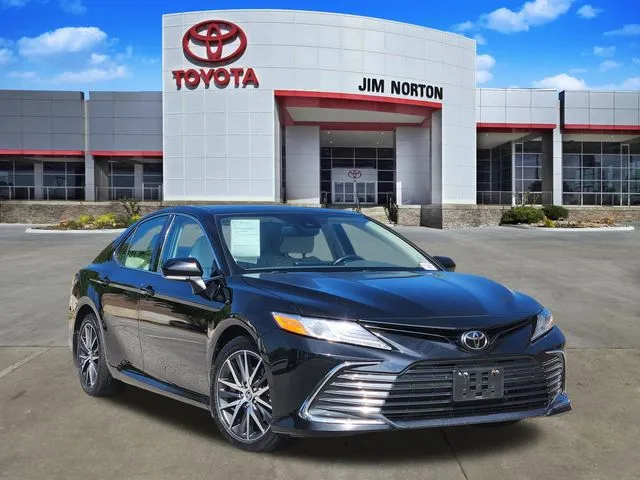 Black 2023 Toyota Camry XLE for sale in Tulsa, OK